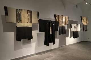 Al Mao, la mostra sugli abiti maschili in Giappone